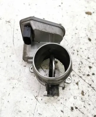 BMW 1 E81 E87 Throttle valve 780437301