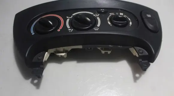 Renault Megane I Interior fan control switch 