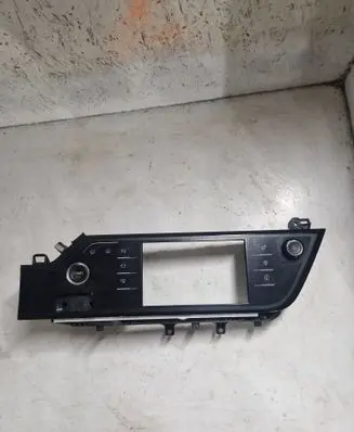 Citroen C4 II Picasso Climate control unit 96778739XU