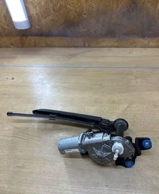 Volvo V60 Wiper motor 32229252 W000094700 062000947009