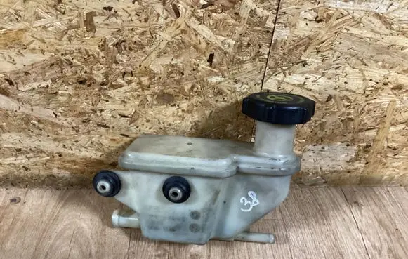 Ford Transit - Tourneo Connect Power steering fluid tank/reservoir 7T163R700AB D2L4A PA66GF30