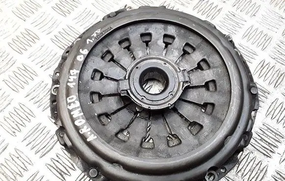 Alfa Romeo 147 Pressure plate lc03lt015a