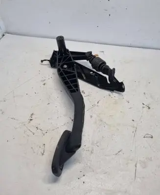 Volvo S60 Clutch pedal 3524406