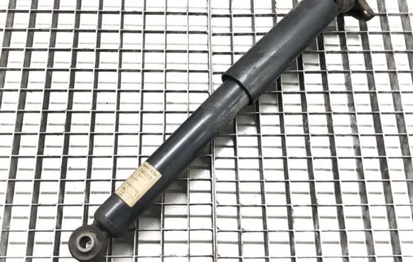 Rear shock absorber/damper