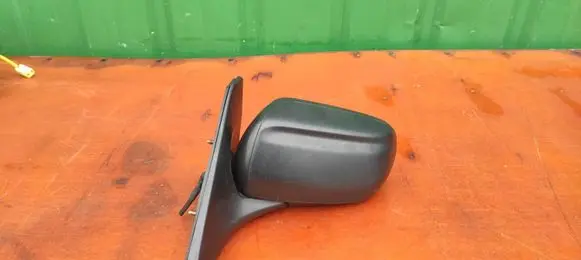 Mazda 323 Front door electric wing mirror BJ010089