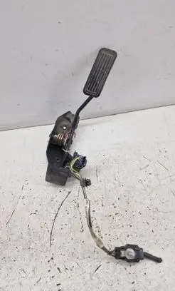 Toyota Corolla E120 E130 Accelerator throttle pedal 8928147010