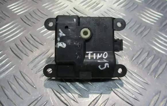Nissan Almera Tino Central body control module 2K00130840