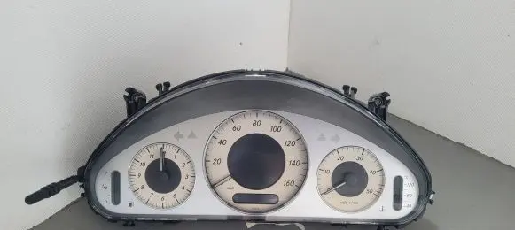 Mercedes-Benz E W211 Speedometer (instrument cluster) A2115404948 110080363016