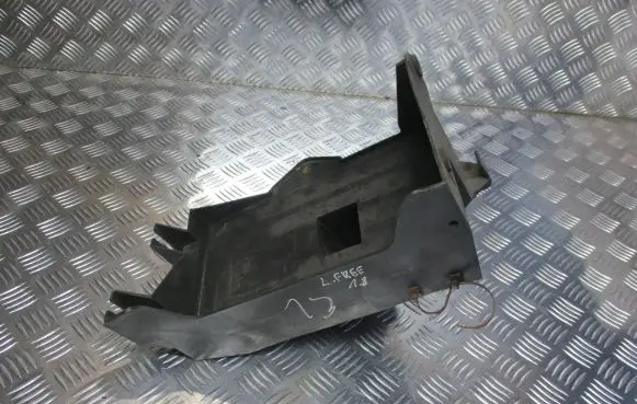 Land Rover Freelander Battery box tray 