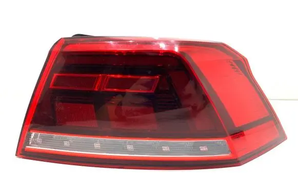Volkswagen PASSAT B8 Rear/tail lights 3G5945096H