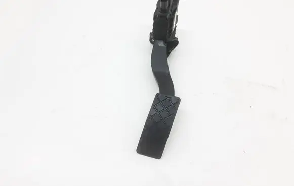Volkswagen PASSAT B8 Accelerator throttle pedal 5Q1723503H