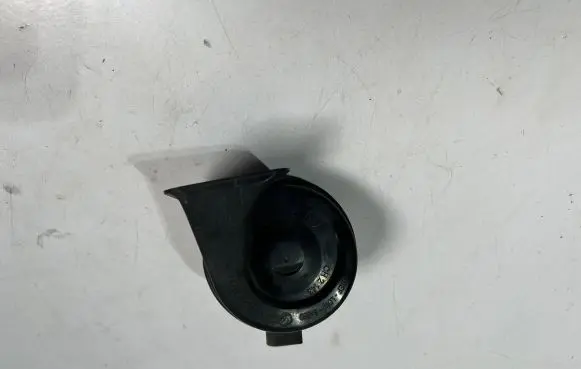 BMW 5 F10 F11 Horn signal 703881157