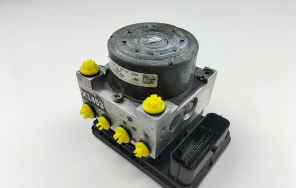 Ford B-MAX ABS Pump D1B12C405AC