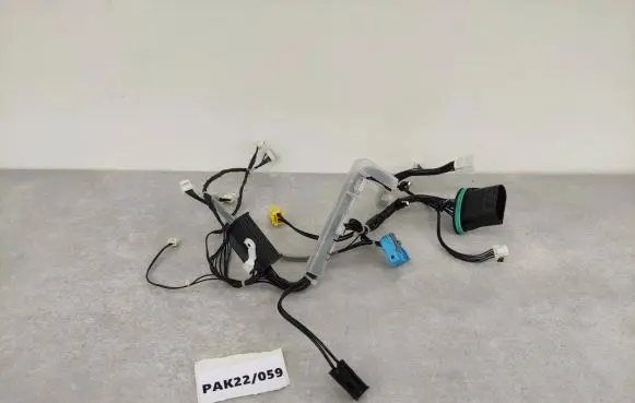 Mercedes-Benz GLC C253 Headlight part 1304487044