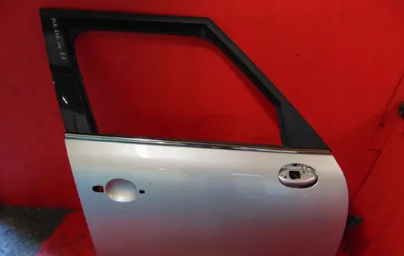 Mini Cooper Countryman R60 Front door