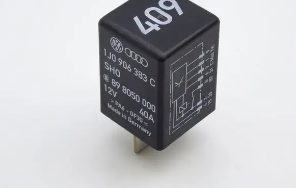 Volkswagen Golf IV Other relay 1J0906383C