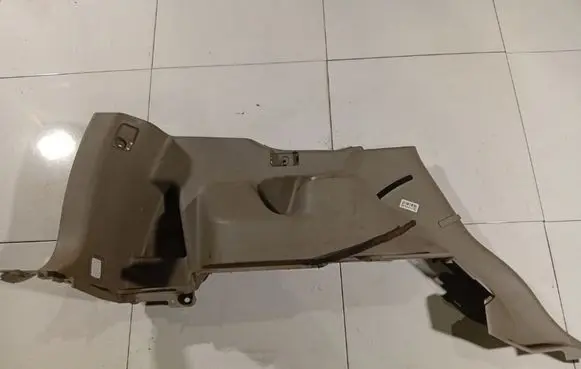 Nissan X-Trail T30 Other trunk/boot trim element 849518H3000