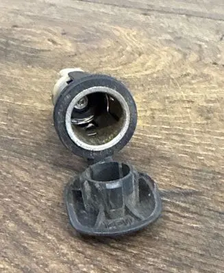 Renault Master III Cigarette lighter 