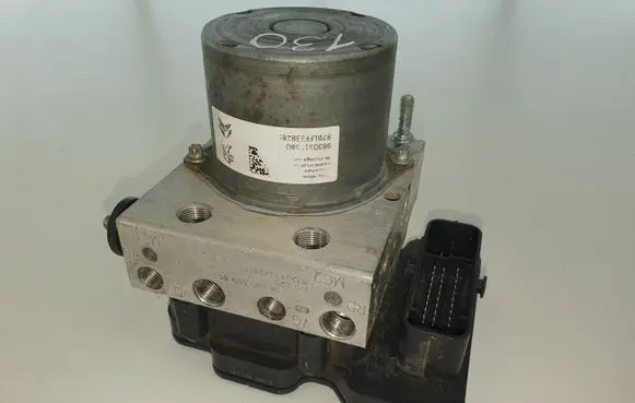 Opel Combo E ABS Pump 9830315580 9808055980