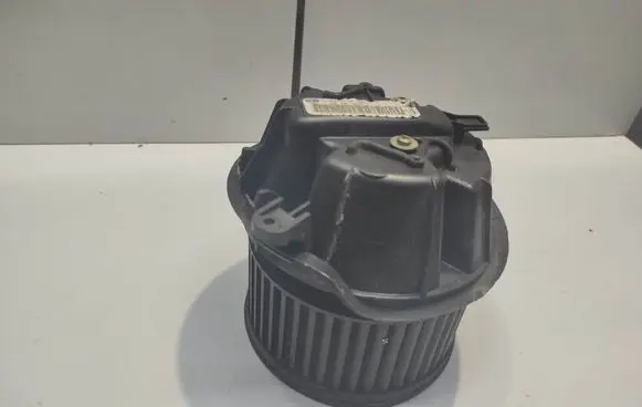 Citroen C3 Heater fan/blower GMVA86 F665876C