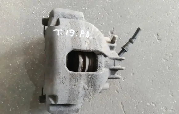 Volvo V70 Front brake caliper