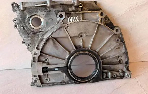 BMW 3 E90 E91 Timing chain cover 781299603 7812996