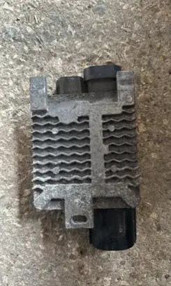 Ford Focus Coolant fan relay 0000744231