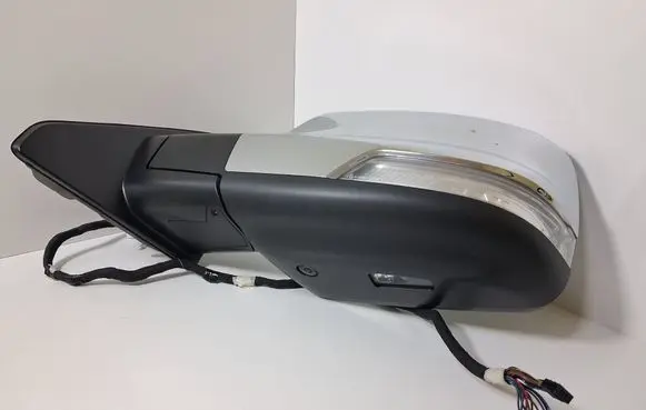Front door electric wing mirror