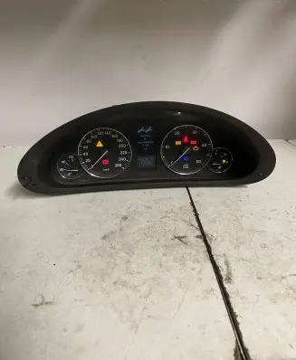 Mercedes-Benz C W203 Speedometer (instrument cluster) A2035404947 110080266005