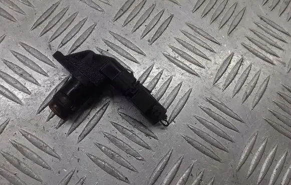 Mercedes-Benz E W210 Camshaft vanos timing valve A0041536928