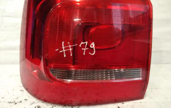 Volkswagen Touran II Rear/tail lights