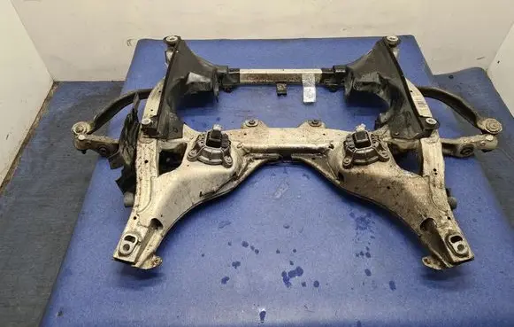 BMW 5 E60 E61 Front subframe