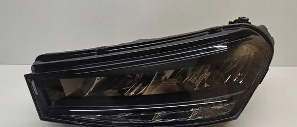Skoda Fabia Mk4 (6VA) Headlight/headlamp 6VB941015 SK148