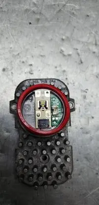 BMW 4 F32 F33 LED ballast control module 1305715084