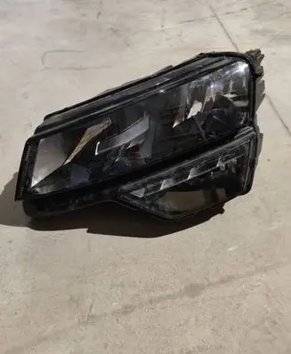 Skoda Karoq Headlight/headlamp 57B941015A