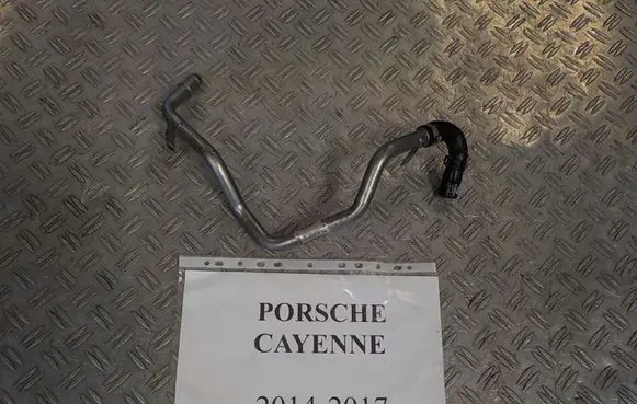 Porsche Cayenne (92A) Engine coolant pipe/hose 7P5422881M