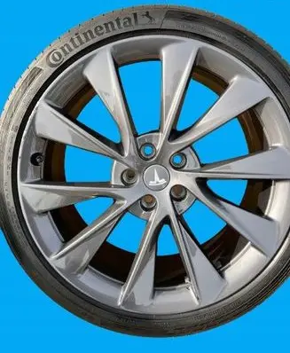Tesla Model S R21 alloy rim 
