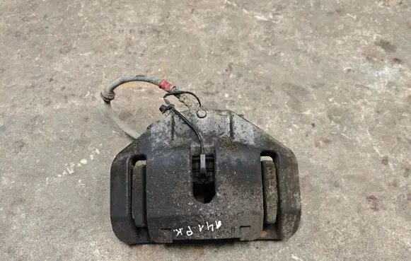 BMW 7 E65 E66 Front brake caliper 6030