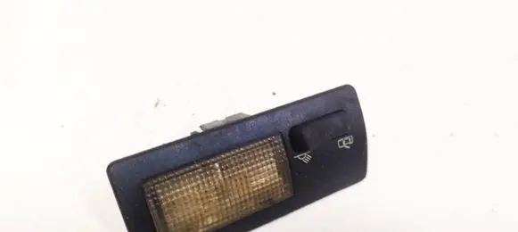 Volkswagen PASSAT B4 Rear seat light 357947291