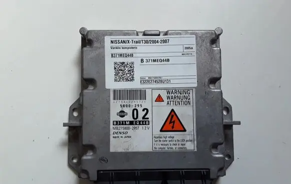 Nissan X-Trail T30 Engine control unit/module B371MEQ44B