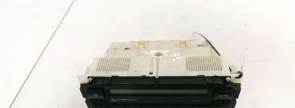 Volkswagen PASSAT B5 Climate control unit 3B1907004A 5HB00761702