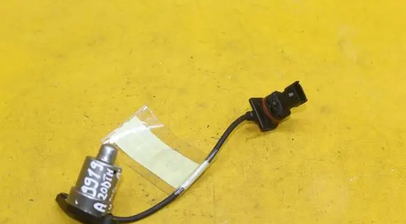 Opel Insignia A Oil level sensor 55352617