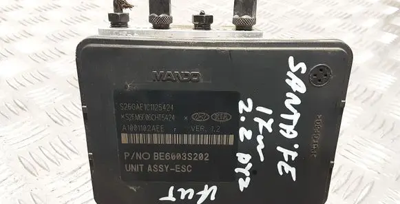 Hyundai Santa Fe ABS Pump 589202WEC0