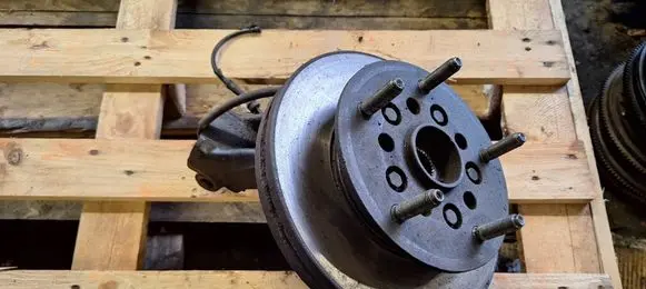 Ford Transit Custom Front wheel hub spindle knuckle 