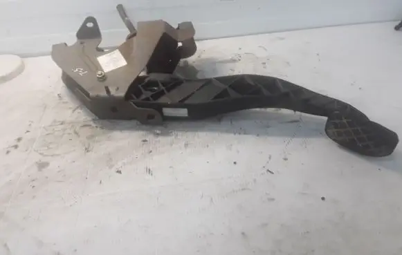 Clutch pedal