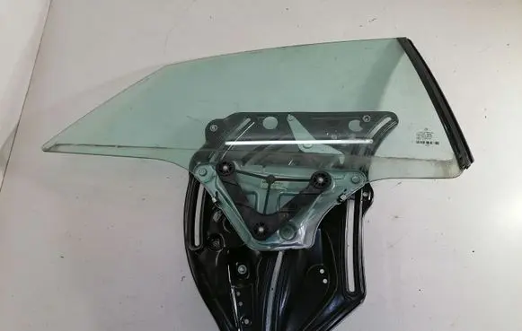Mercedes-Benz E C207 W207 Rear windscreen/windshield window A2076700203