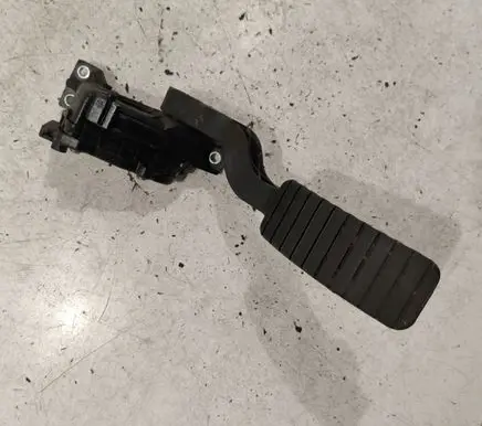 Renault Laguna II Accelerator throttle pedal 8200003392