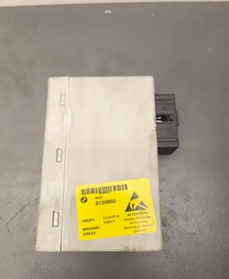 BMW 5 E60 E61 Central console control unit 9138969 80059001 105417