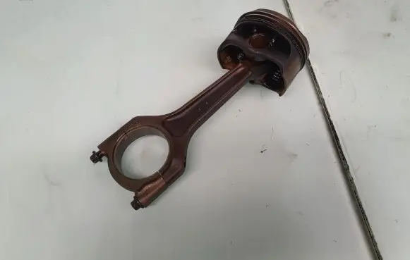 BMW 5 E60 E61 Piston with connecting rod 11247589540 11257558525
