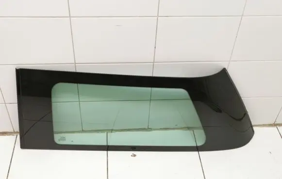Mini One - Cooper R50 - 53 Rear side window